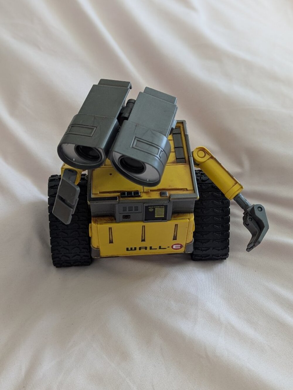 Disney Pixar WALL-E Light Up Eyes Figure Toy OS *Still Works!*
